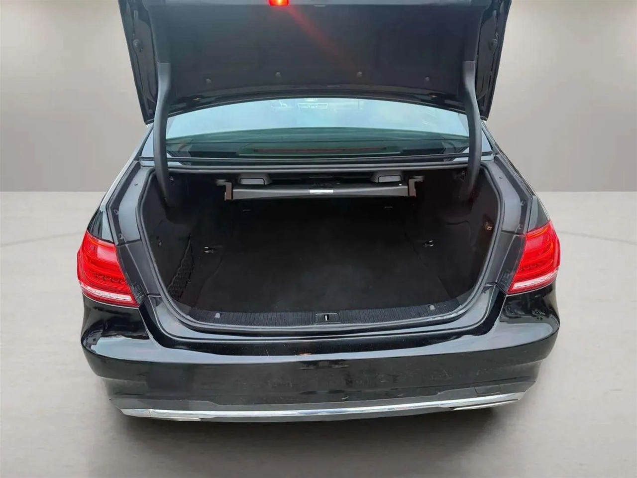 Mercedes-Benz E-Class  2016