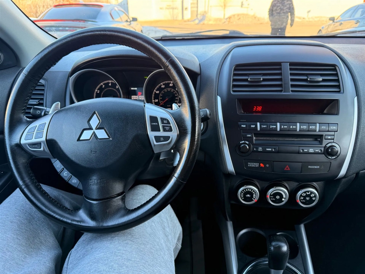 Mitsubishi Outlander Sport  2011