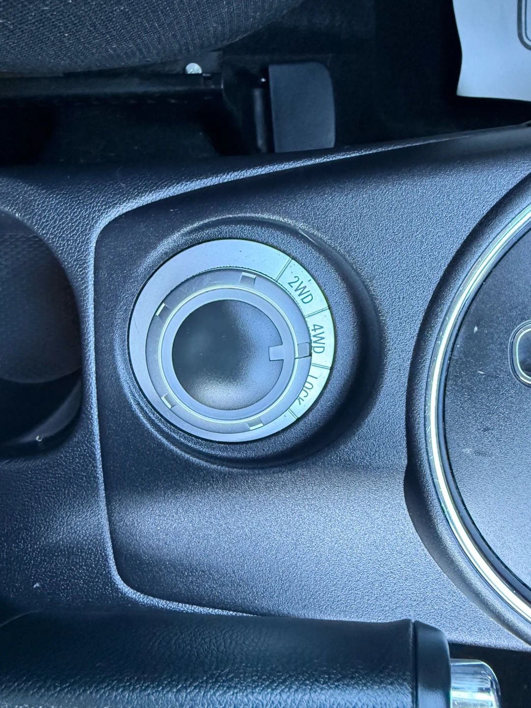 Mitsubishi Outlander Sport  2011