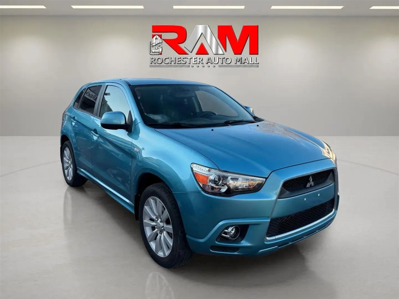 2011 Mitsubishi Outlander Sport SE Sport Utility 4D