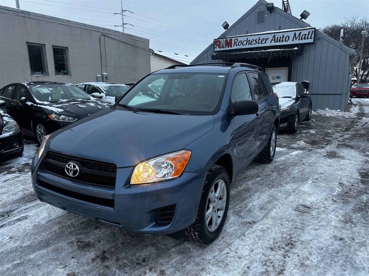 Toyota RAV4  2011