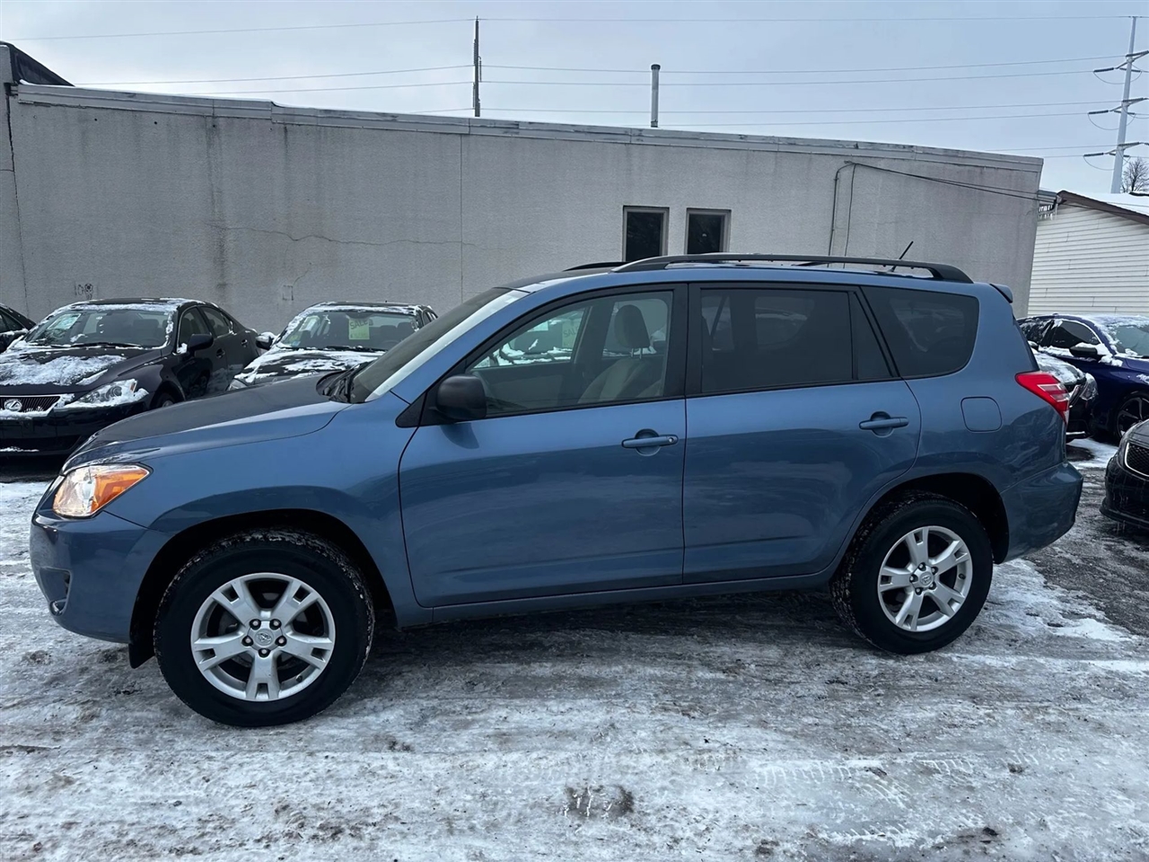Toyota RAV4  2011