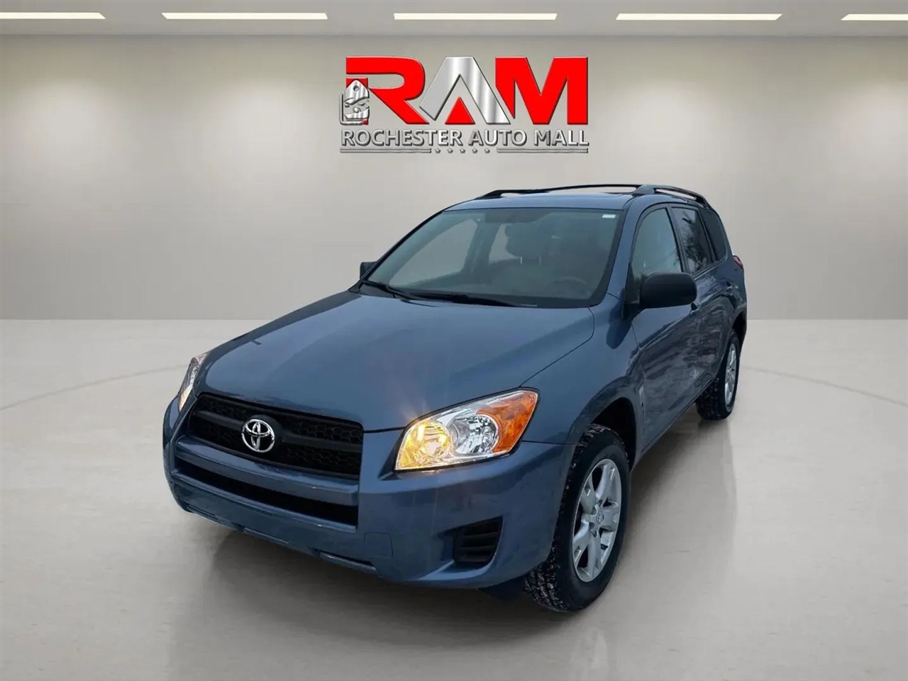 Toyota RAV4  2011
