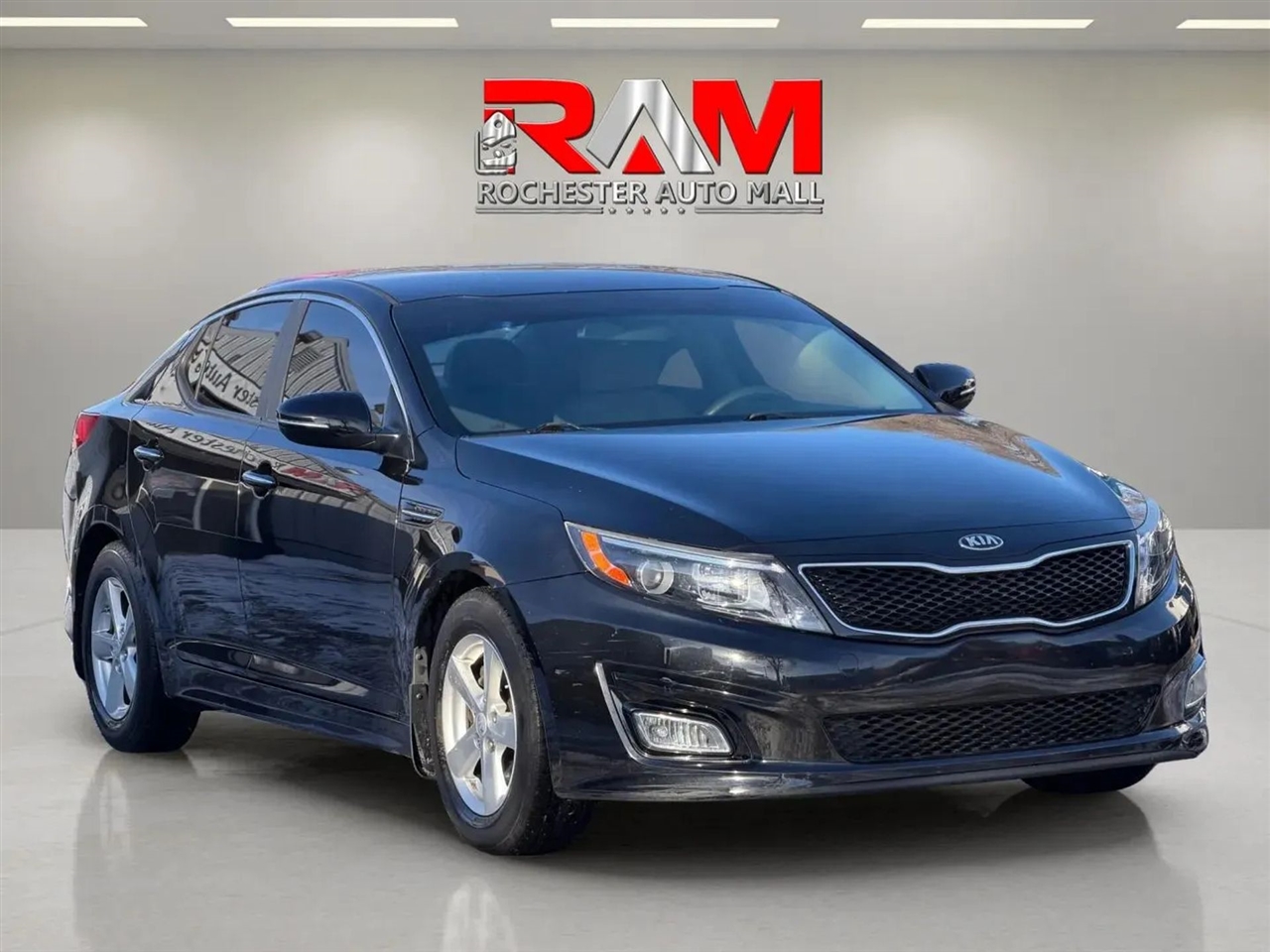 2015 Kia Optima LX Sedan 4D