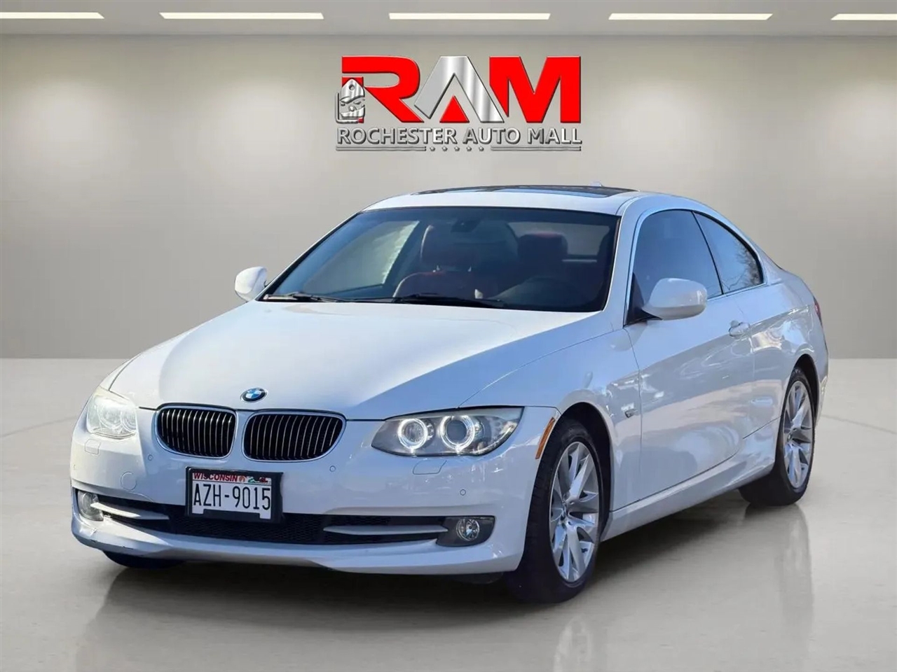 BMW 3 Series  2011