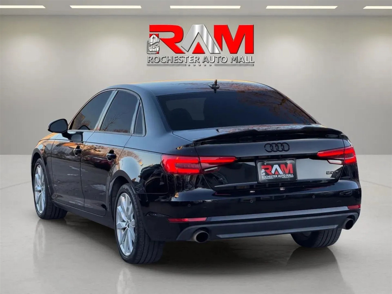 Audi A4  2017