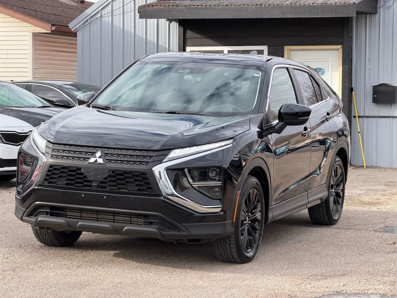 Mitsubishi Eclipse Cross  2022