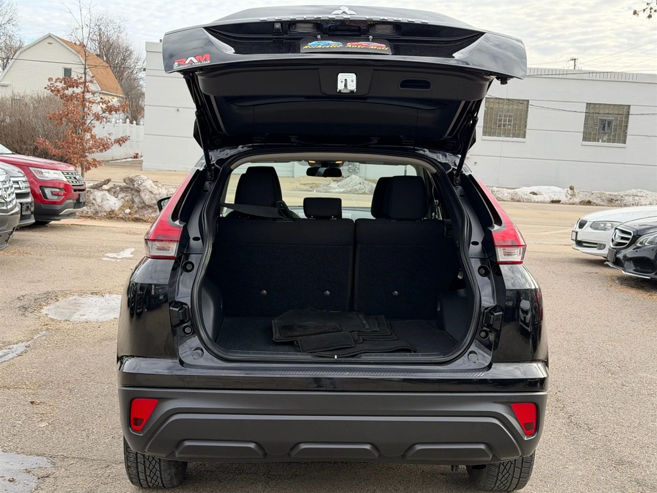 Mitsubishi Eclipse Cross  2022