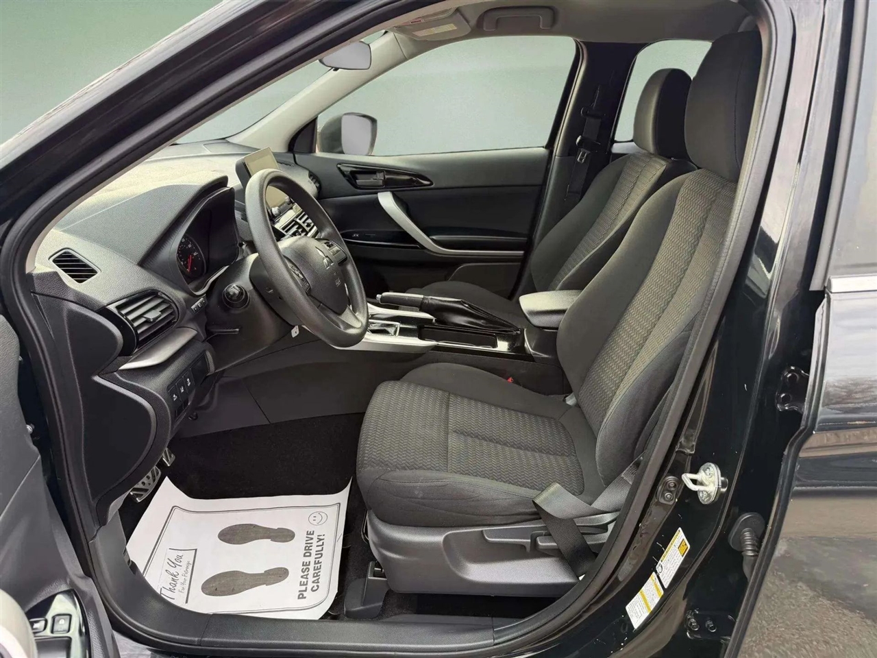 Mitsubishi Eclipse Cross  2022