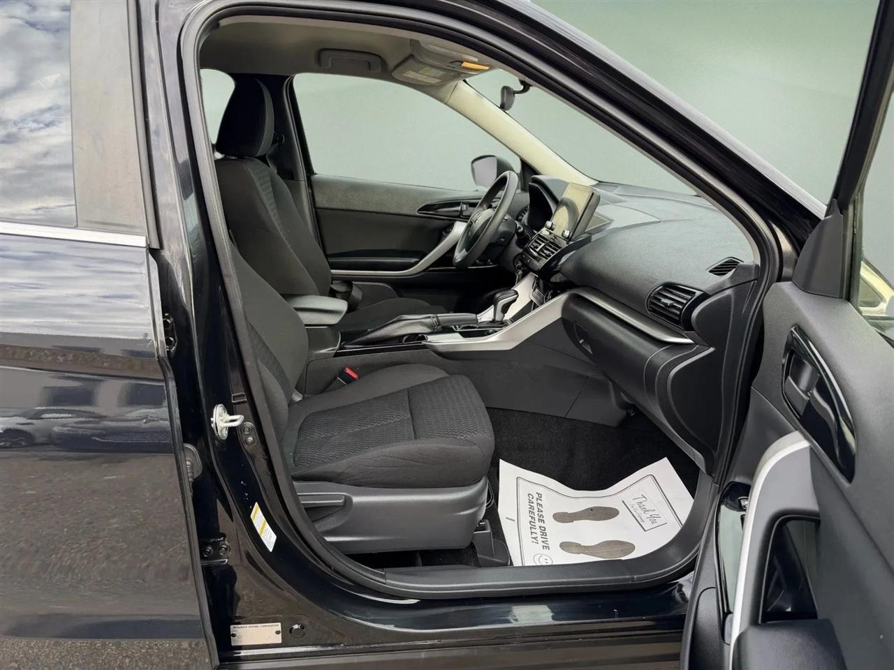 Mitsubishi Eclipse Cross  2022