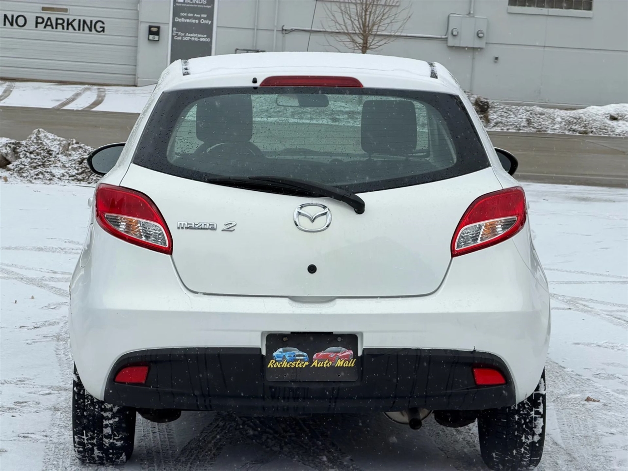 Mazda MAZDA2  2013