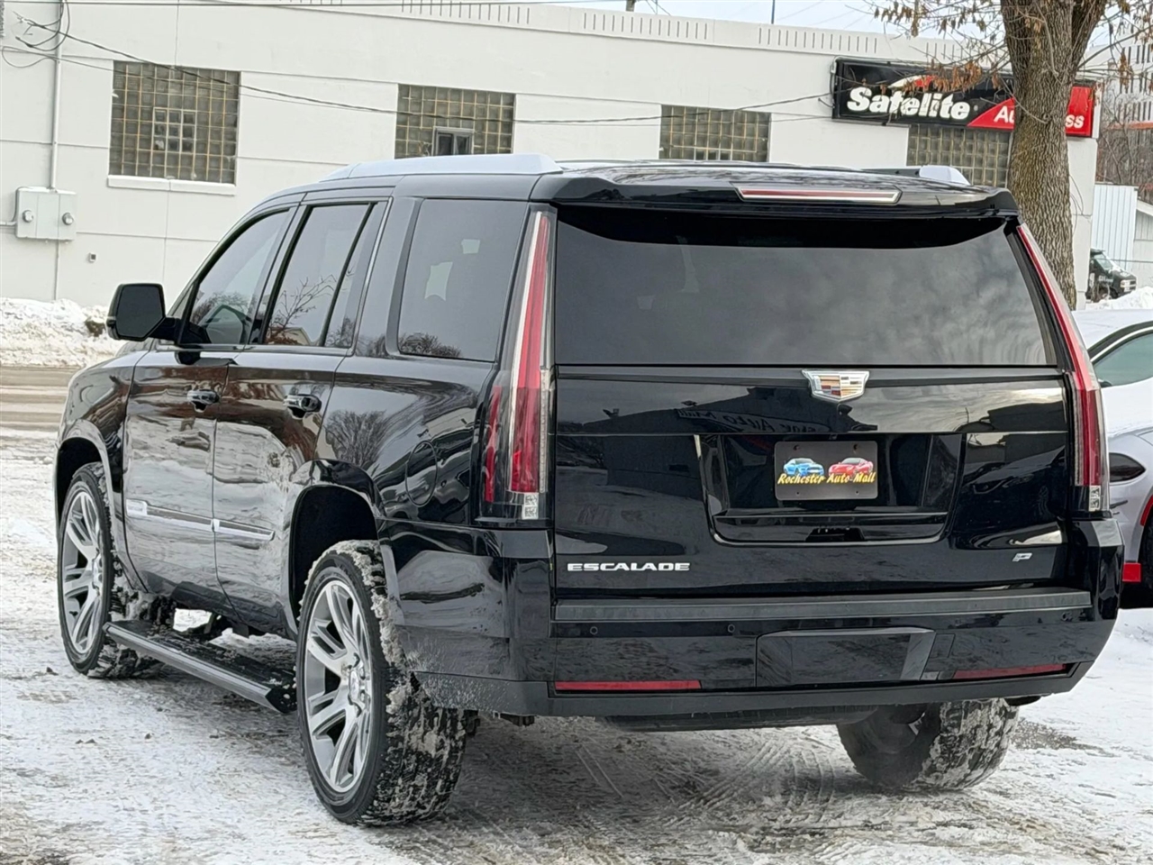 Cadillac Escalade  2016