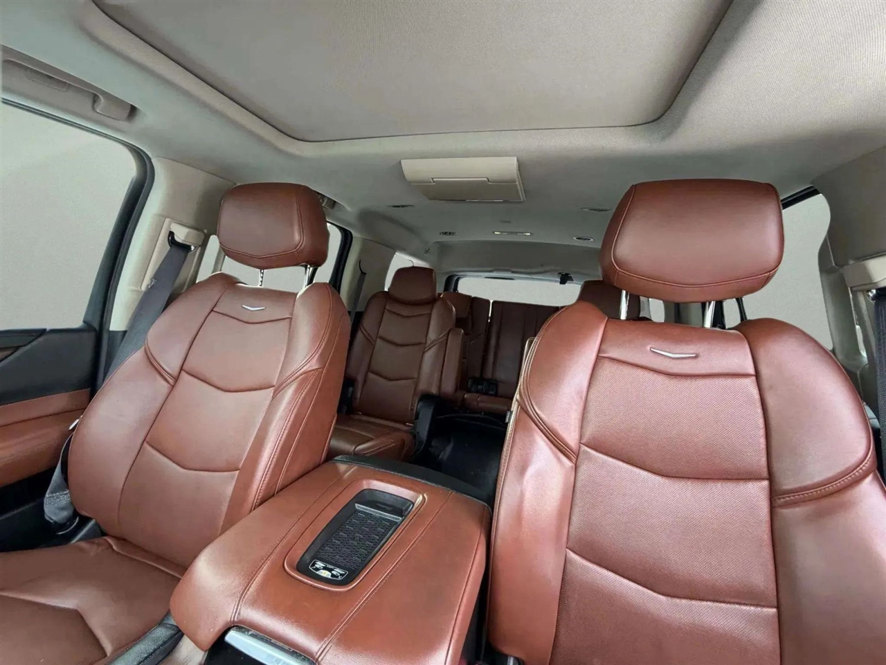 Cadillac Escalade  2016