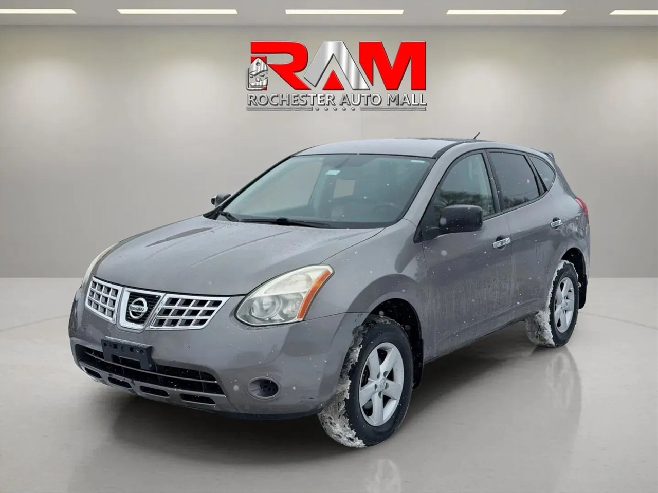 Nissan Rogue  2010