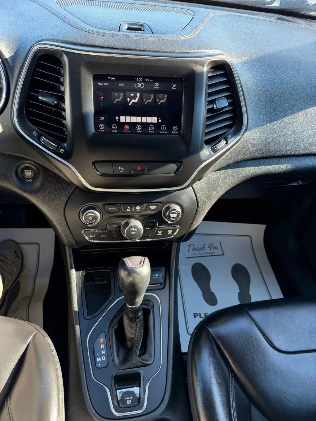 Jeep Cherokee  2019