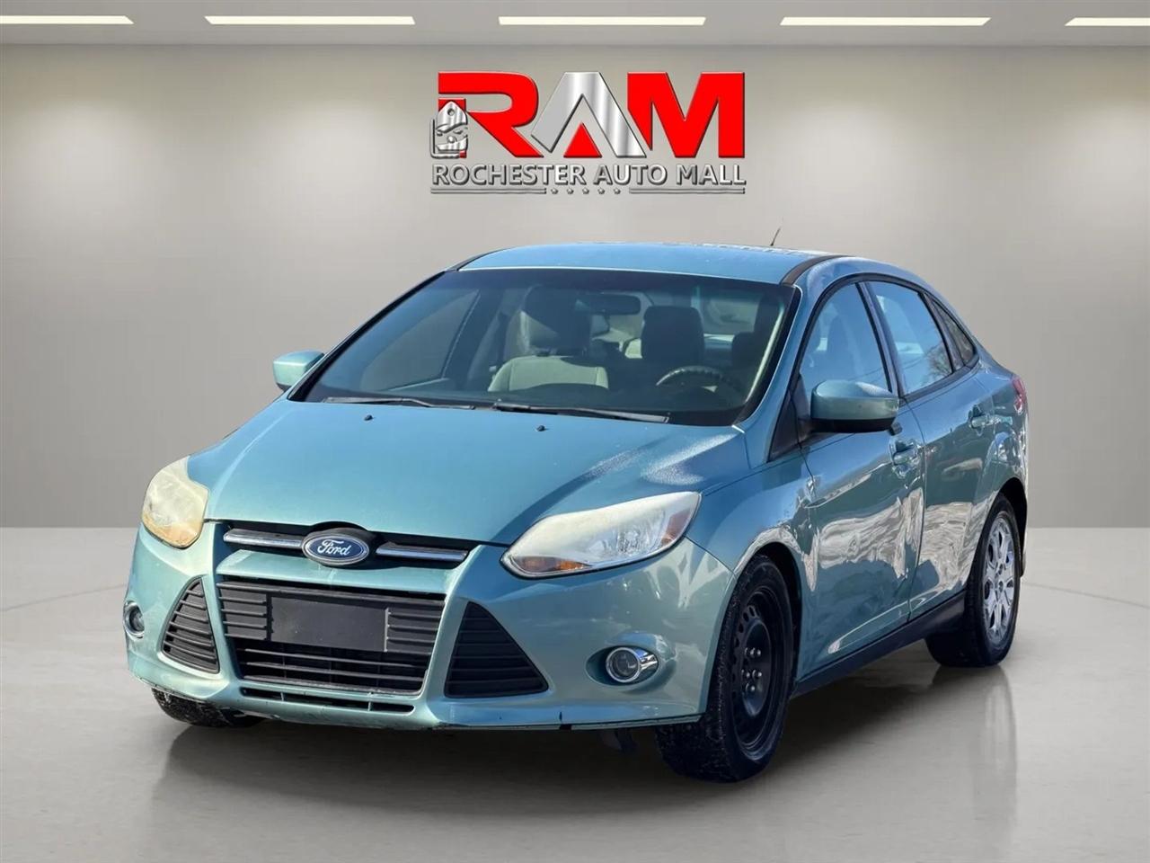 Ford Focus  2012