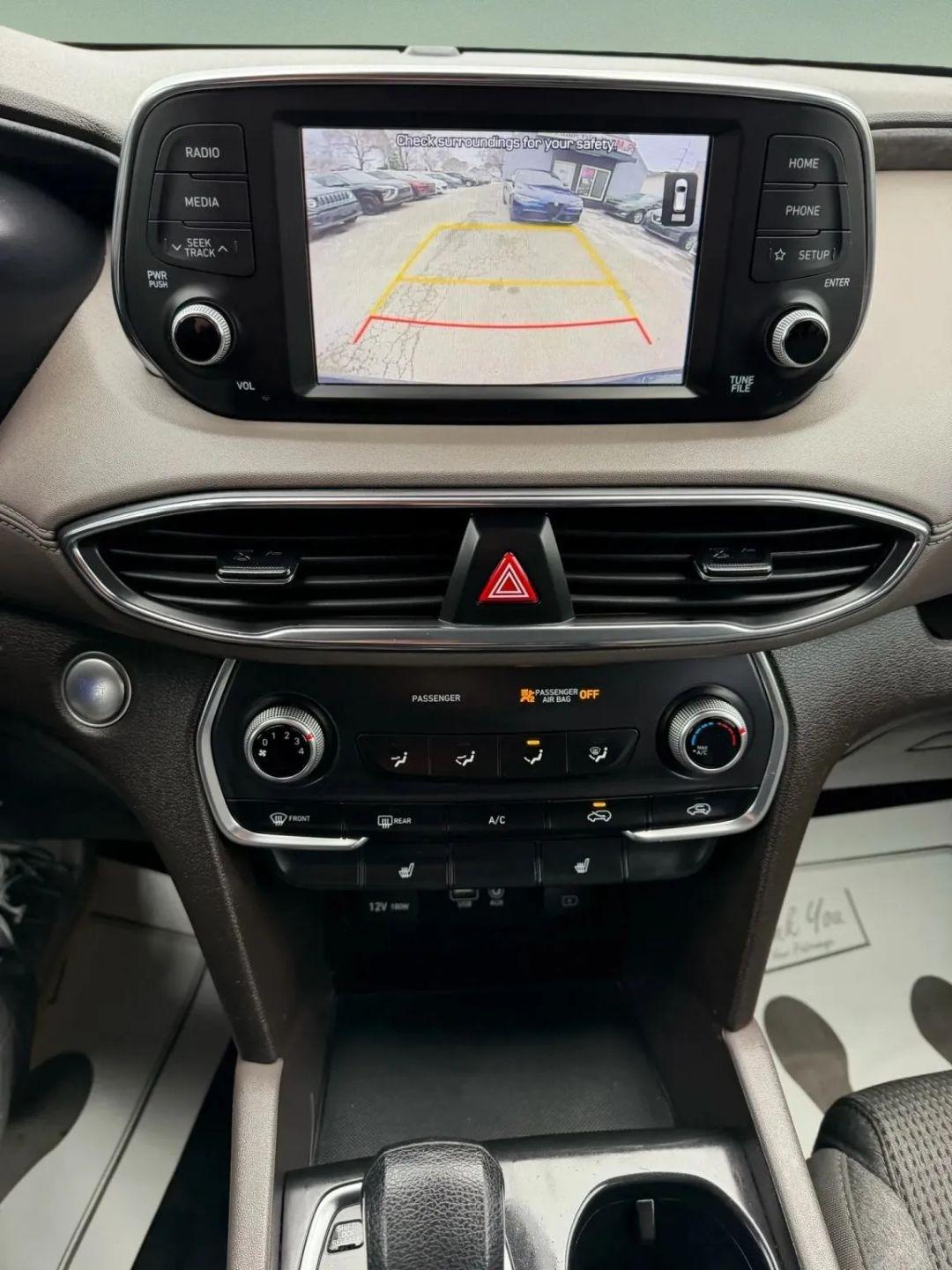 Hyundai Santa Fe  2020