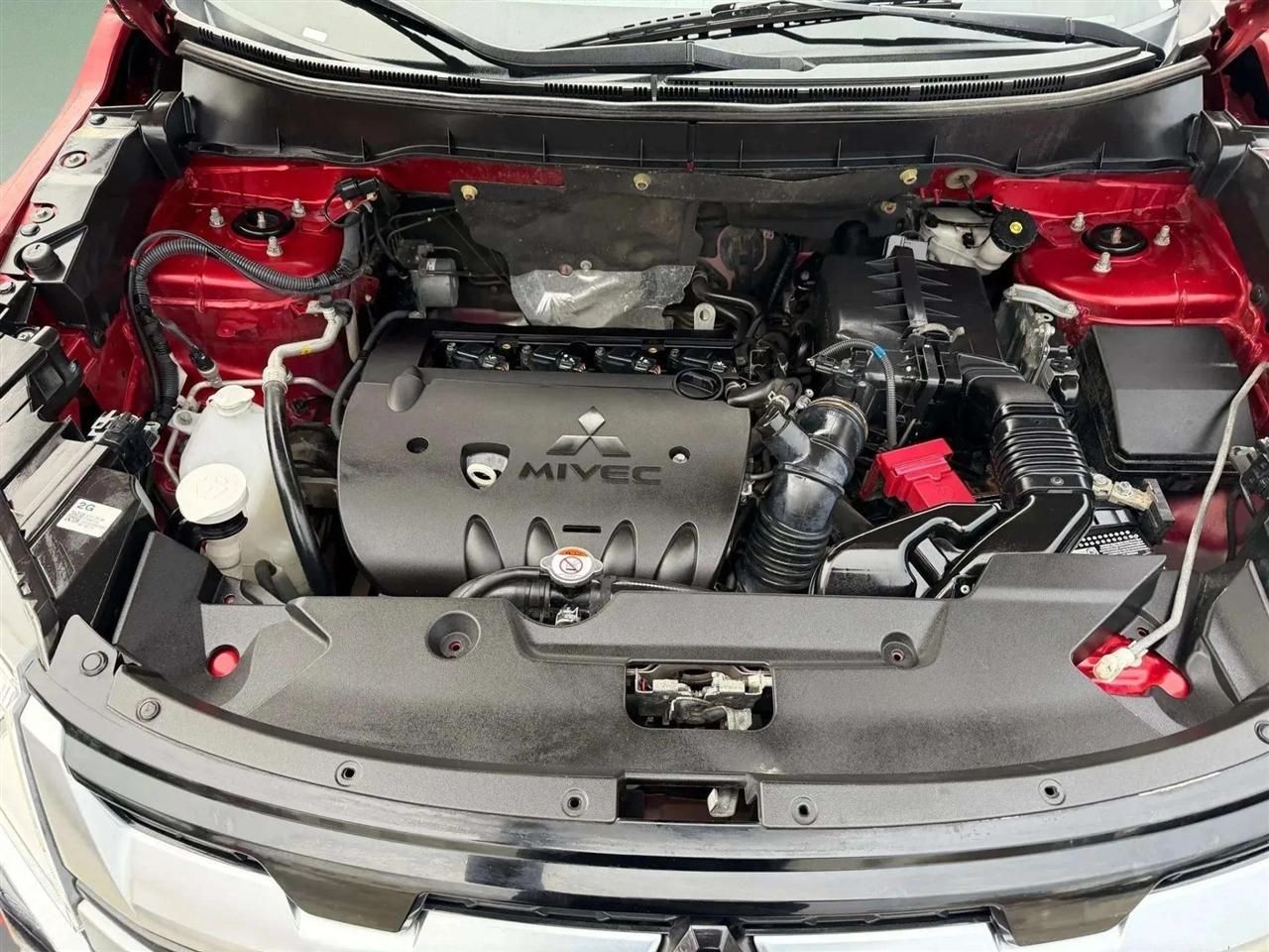 Mitsubishi Outlander Sport  2021