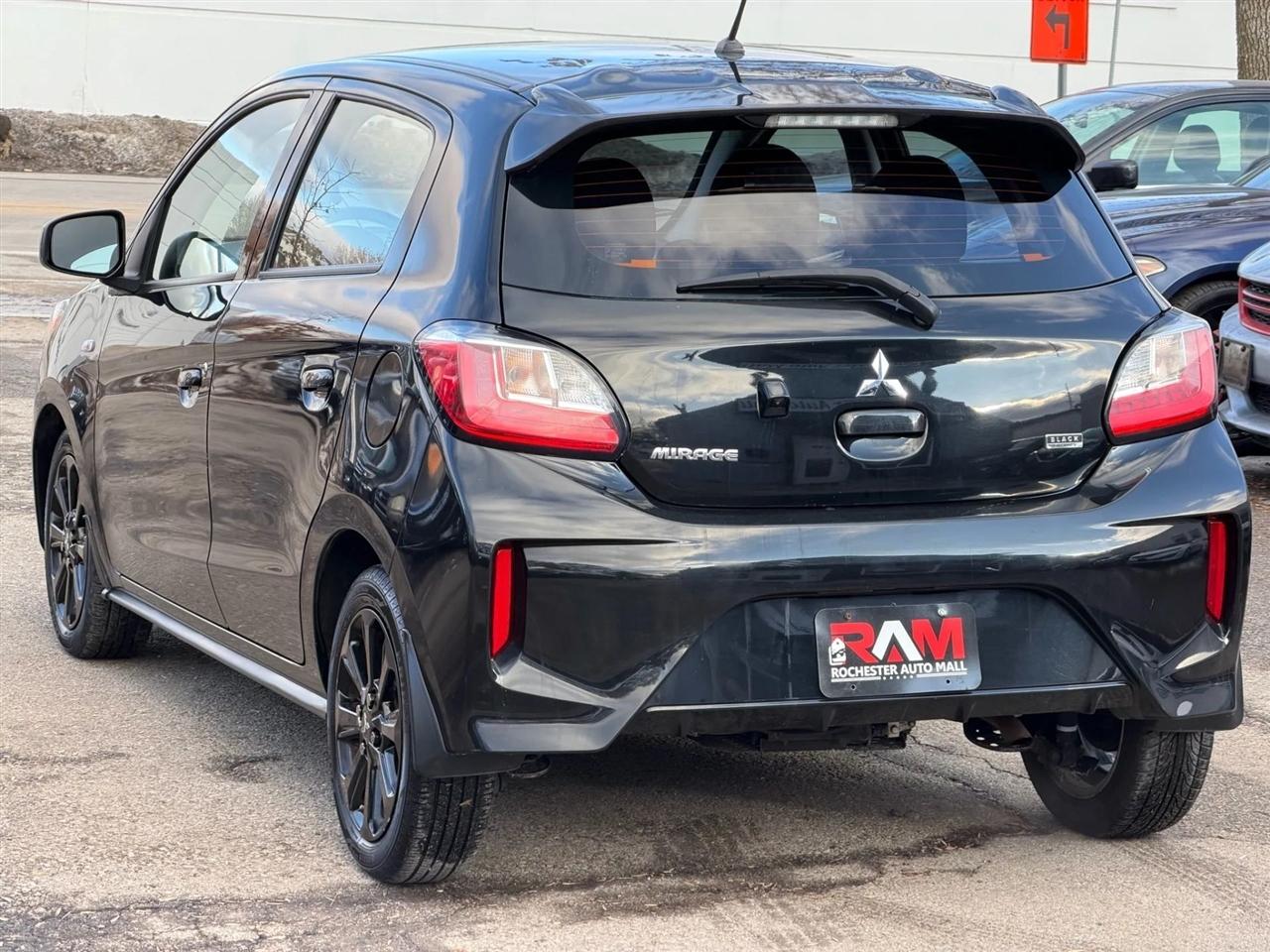 Mitsubishi Mirage  2022