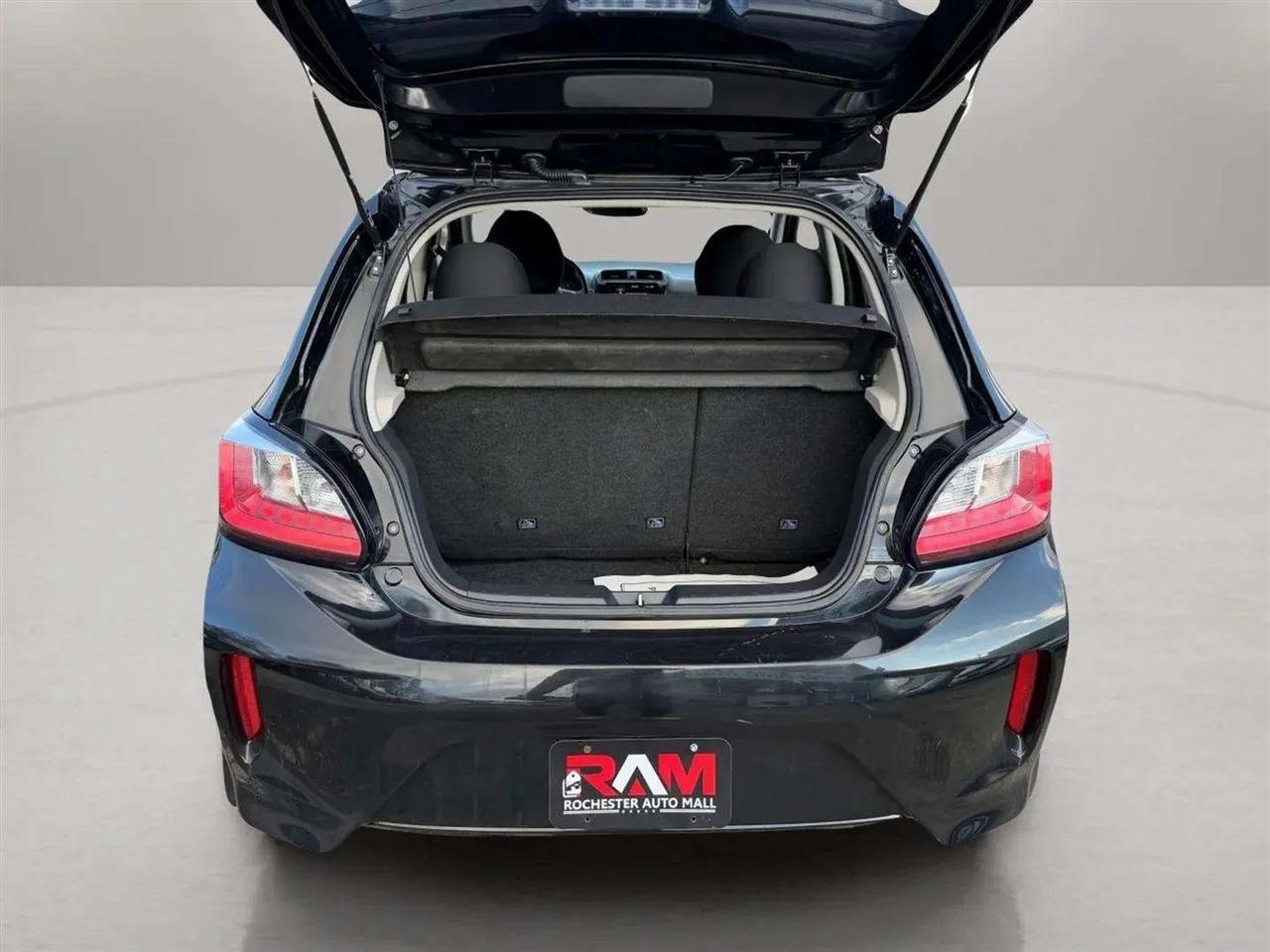 Mitsubishi Mirage  2022