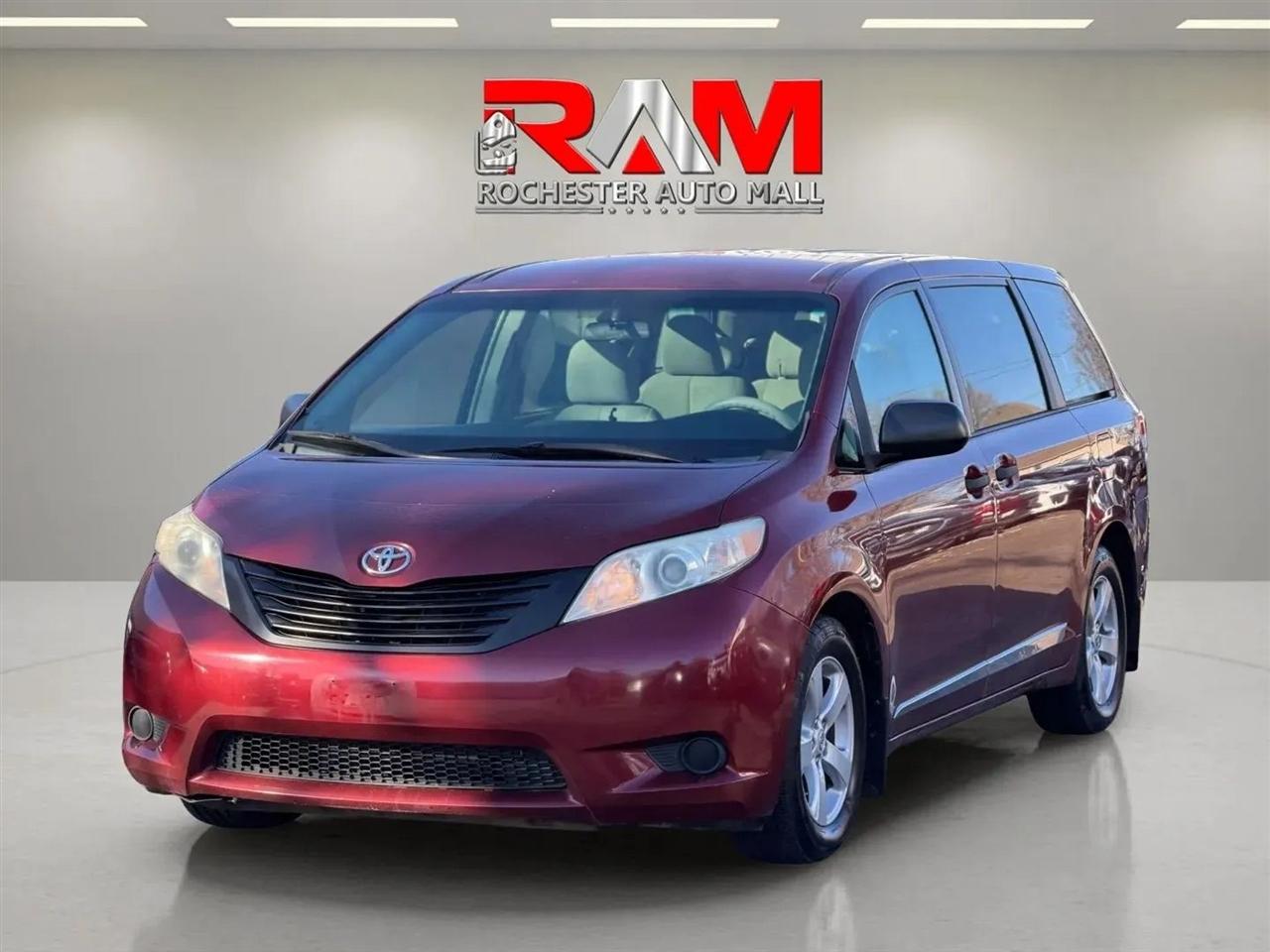 Toyota Sienna  2011