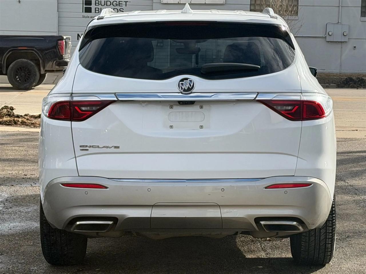 Buick Enclave  2022