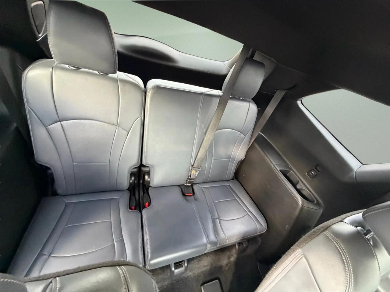 Buick Enclave  2022