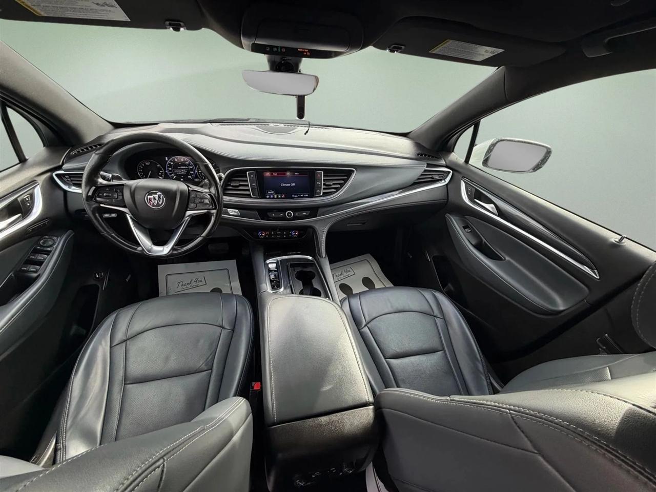 Buick Enclave  2022