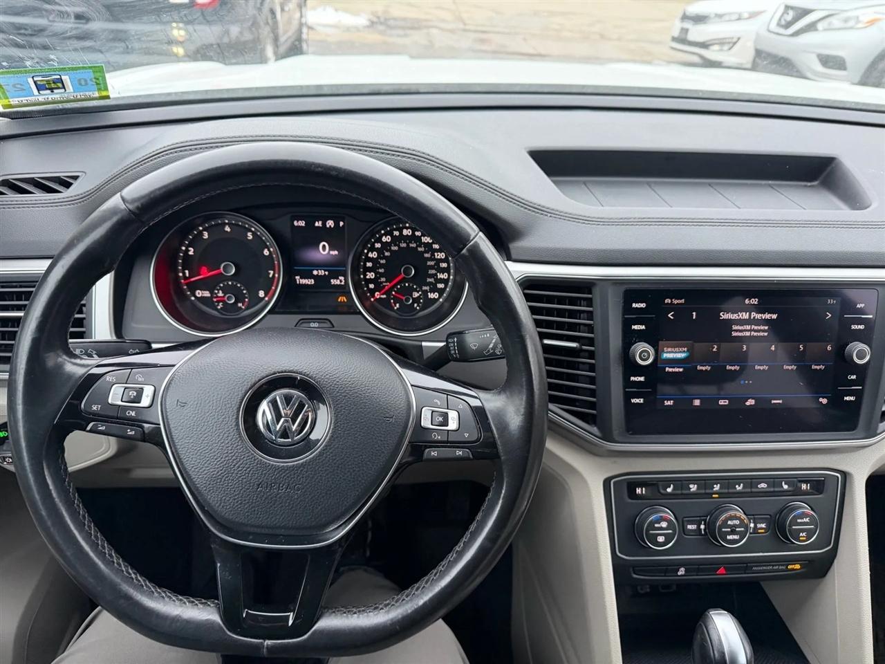 Volkswagen Atlas  2018