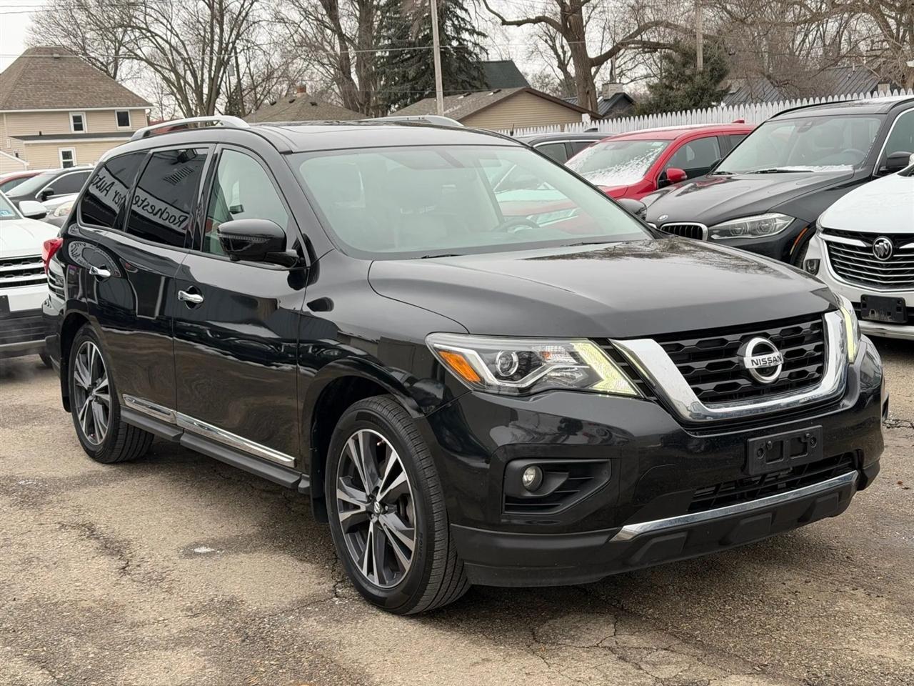 Nissan Pathfinder  2017