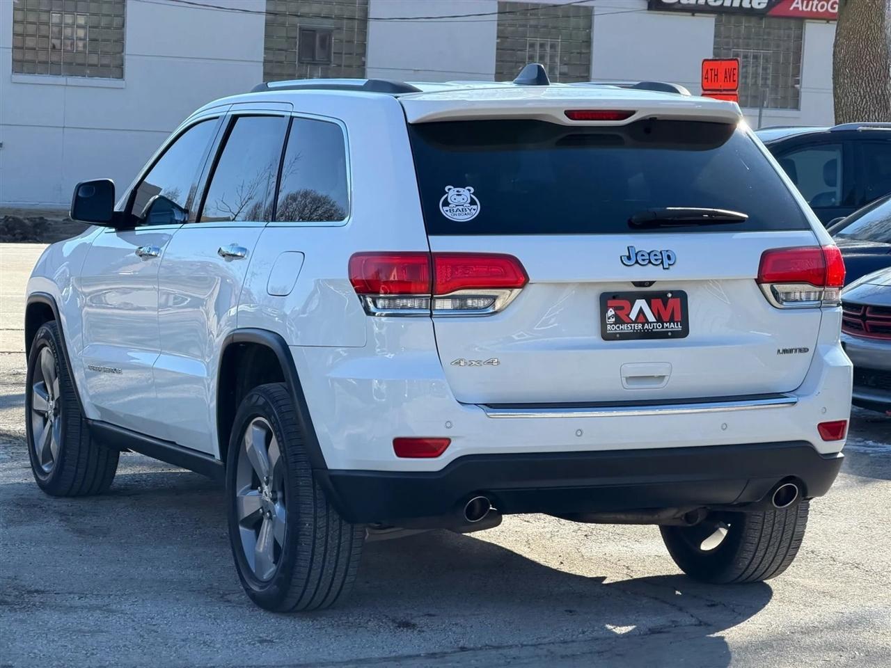 Jeep Grand Cherokee  2014