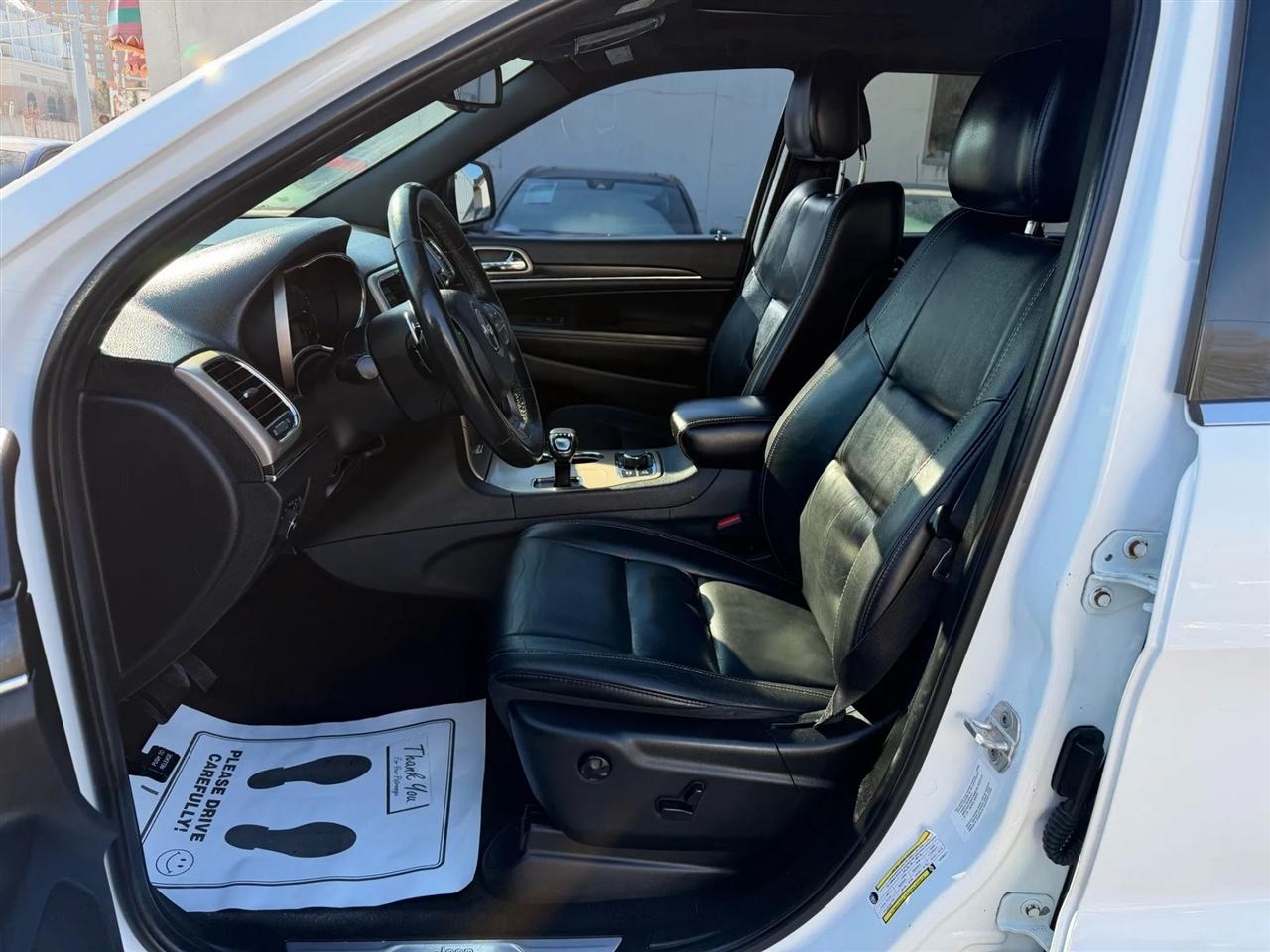 Jeep Grand Cherokee  2014