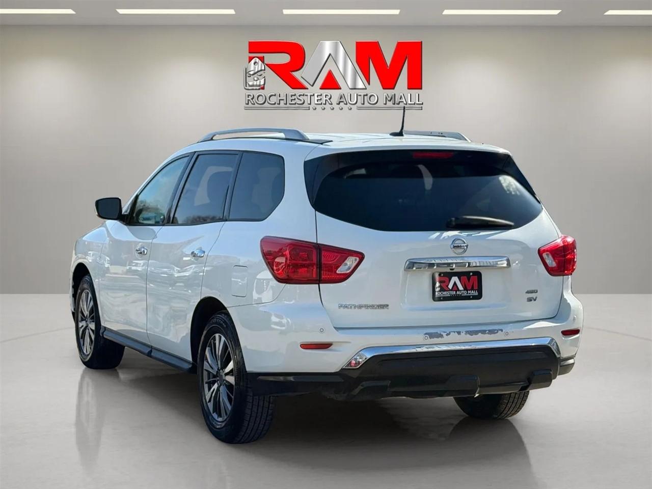 Nissan Pathfinder  2018