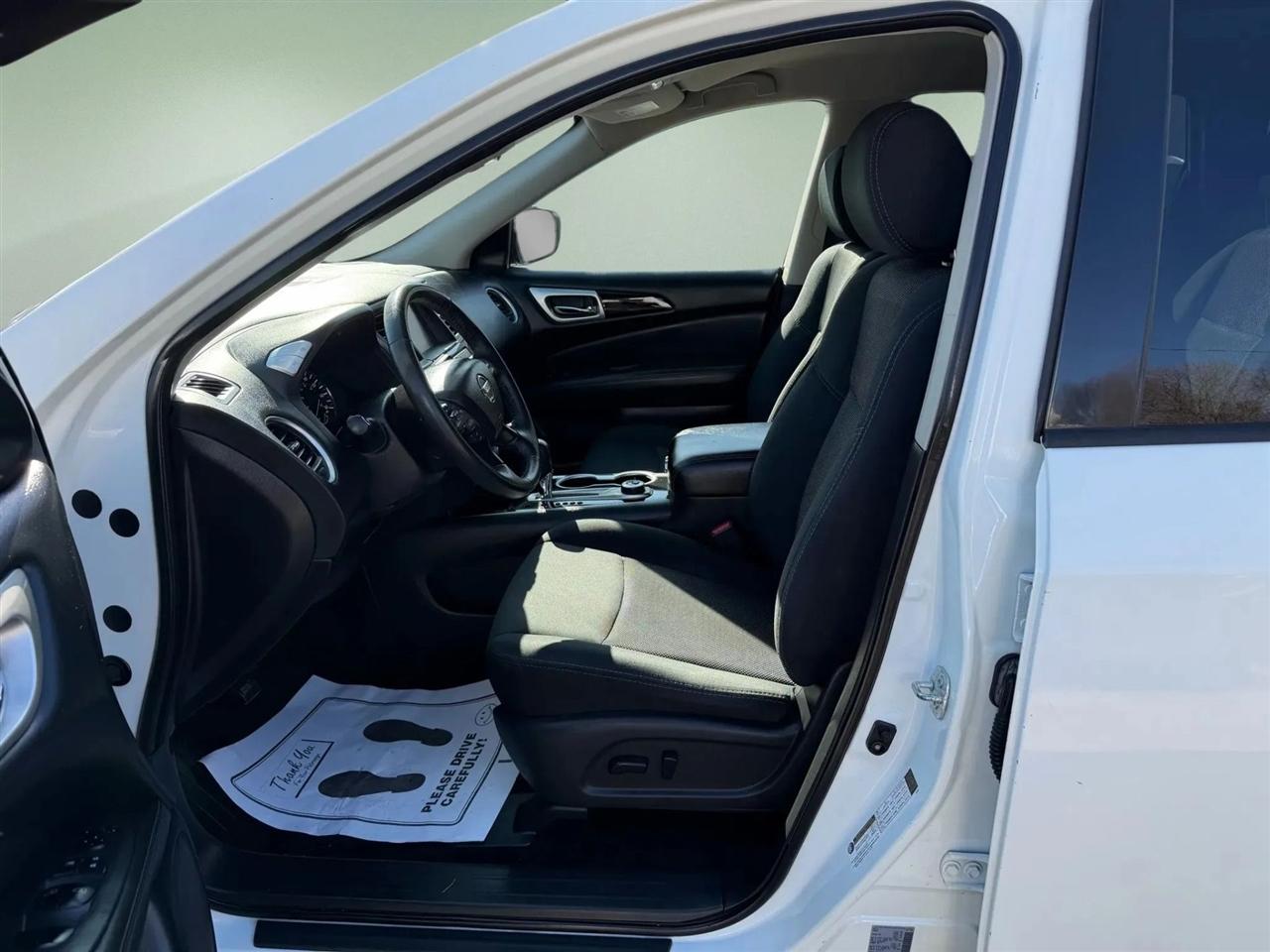 Nissan Pathfinder  2018