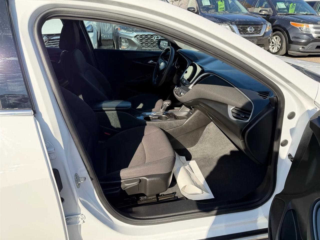 Chevrolet Malibu  2022