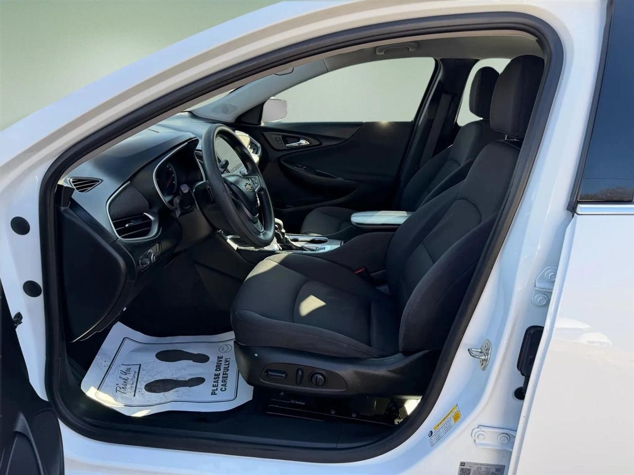 Chevrolet Malibu  2022