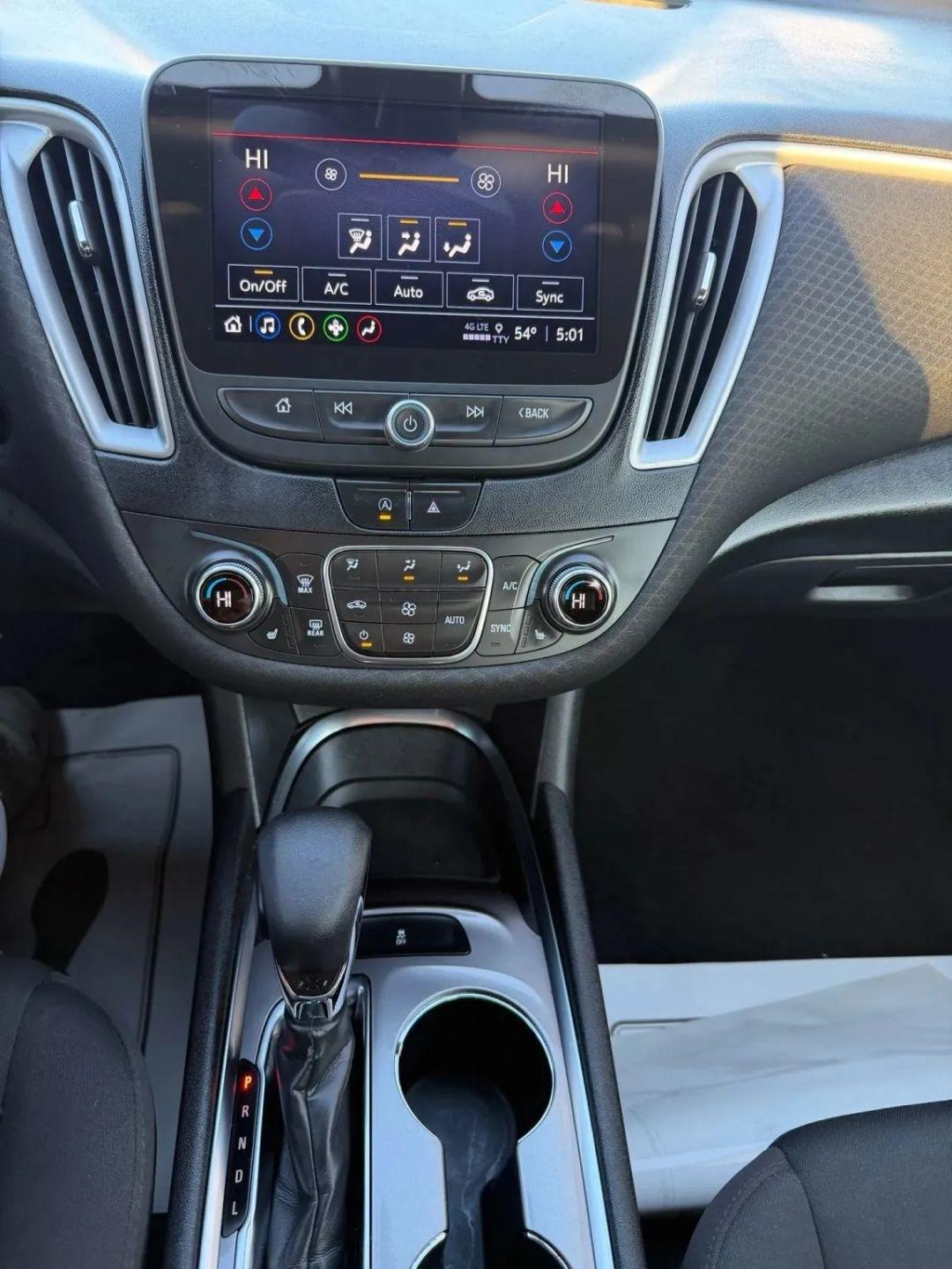 Chevrolet Malibu  2022