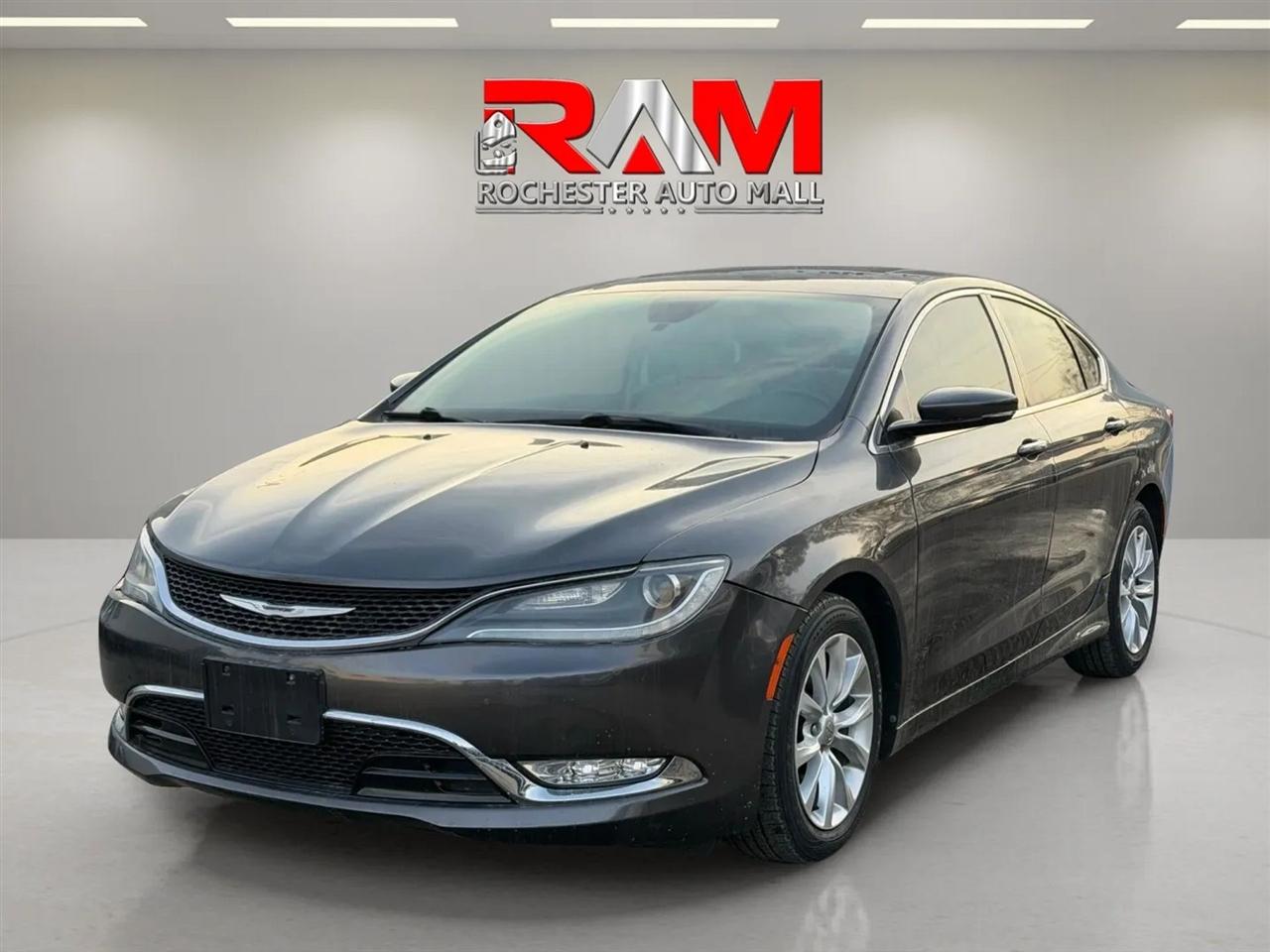 Chrysler 200  2015