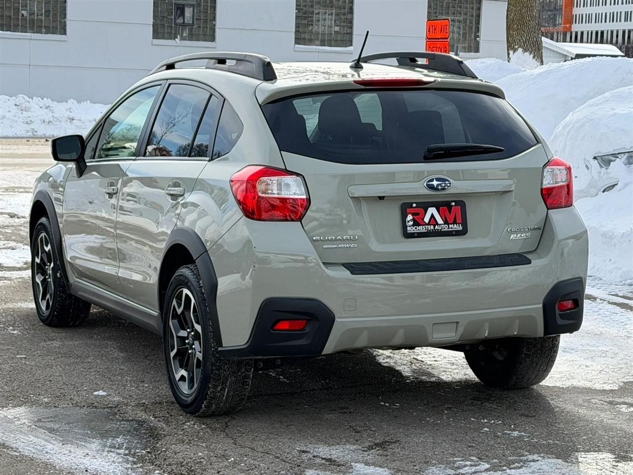 Subaru Crosstrek  2017