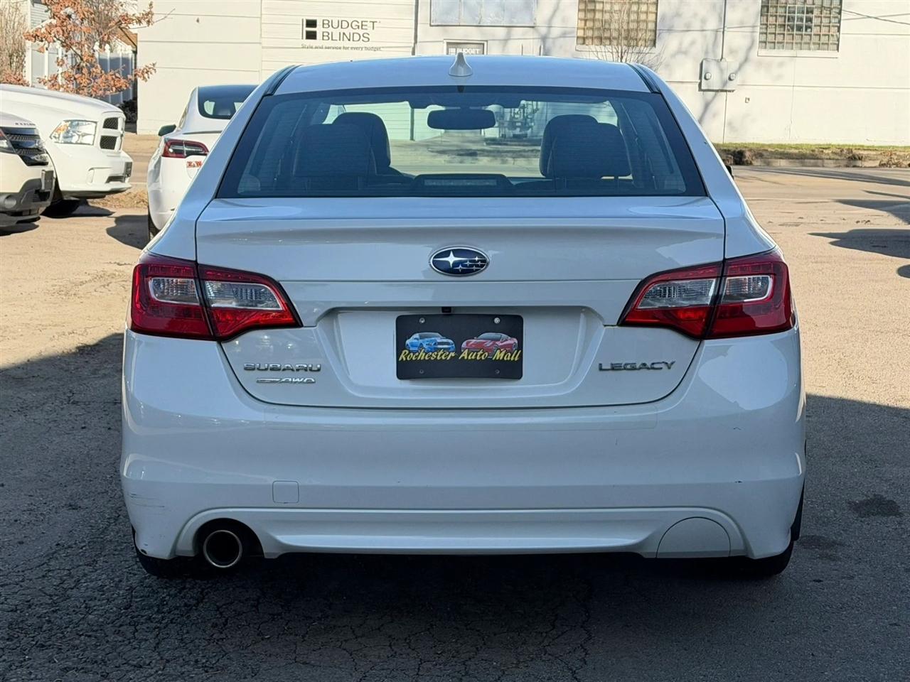 Subaru Legacy  2016