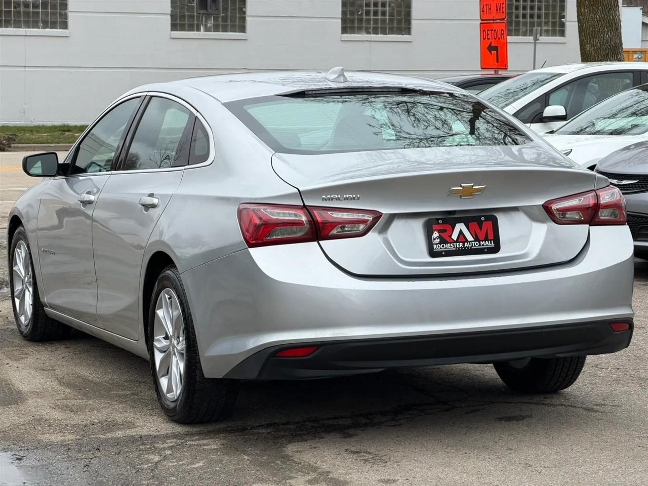 Chevrolet Malibu  2020