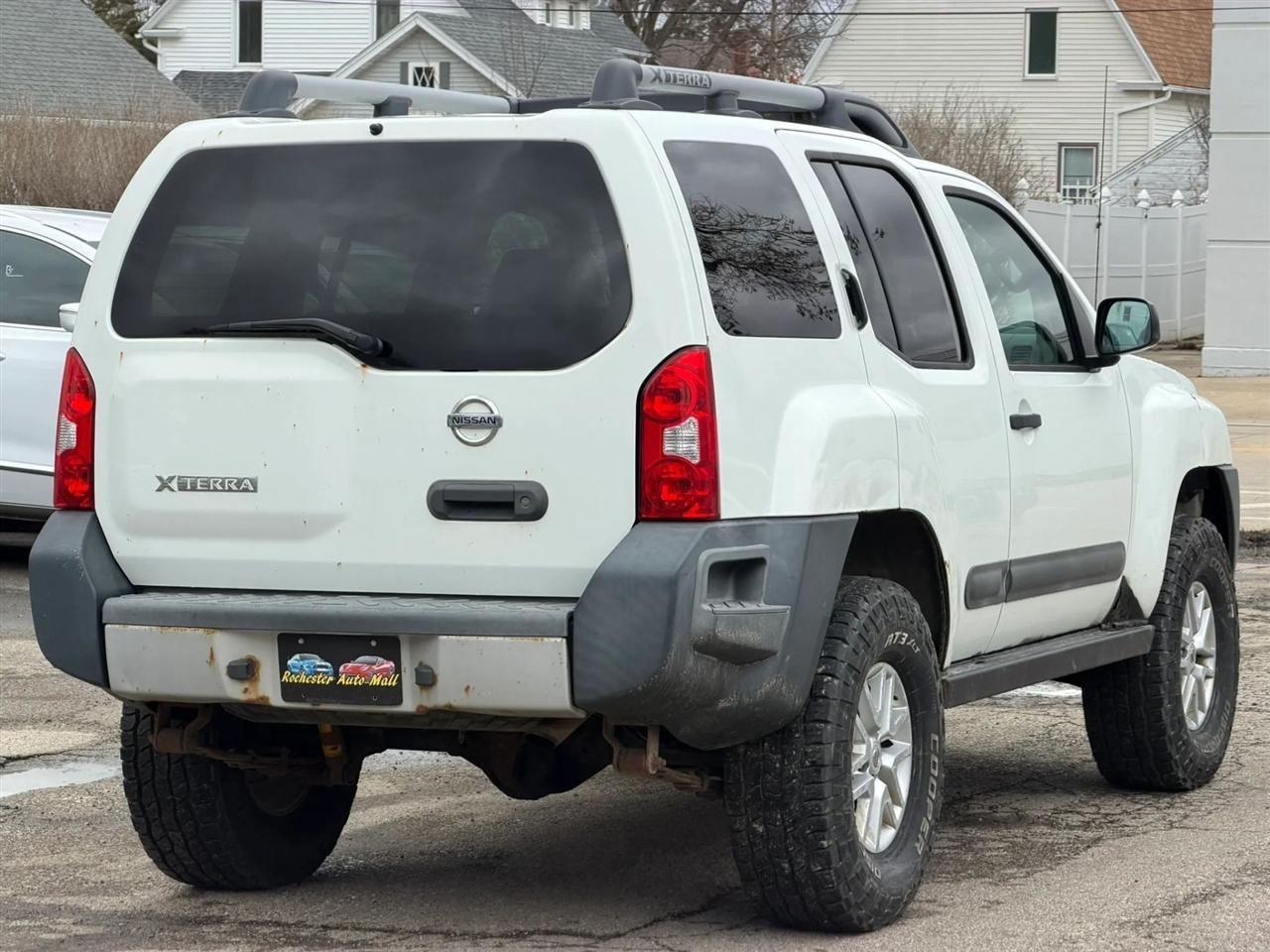 Nissan Xterra  2014