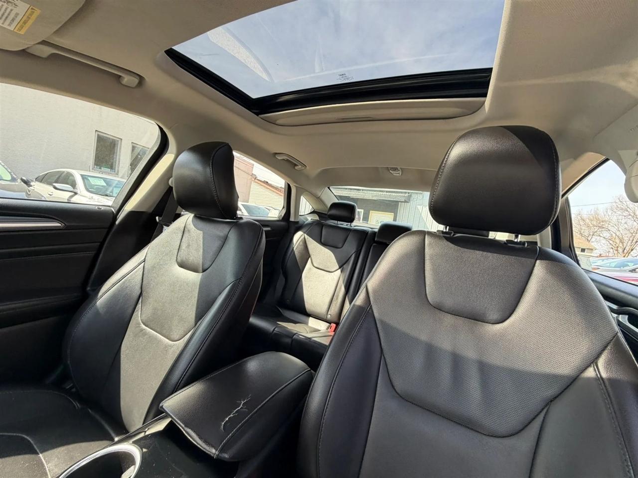 Ford Fusion  2014