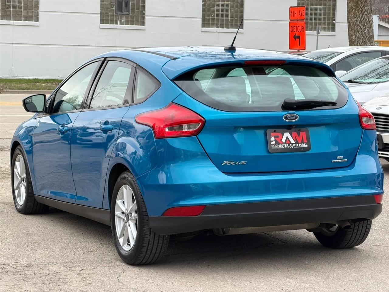 Ford Focus  2015
