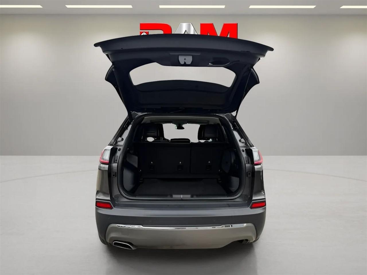 Jeep Cherokee  2020