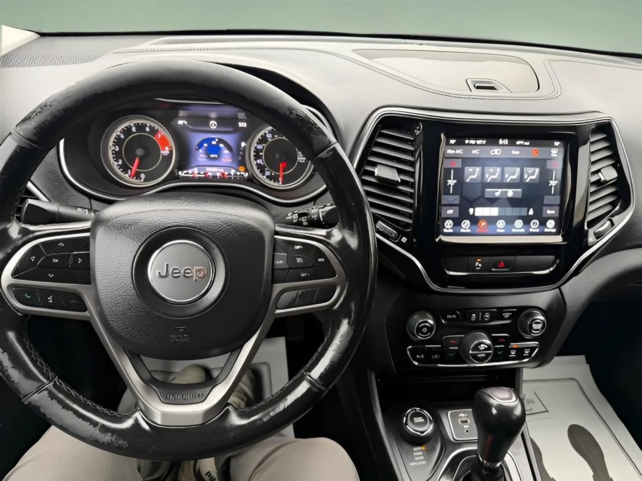 Jeep Cherokee  2020