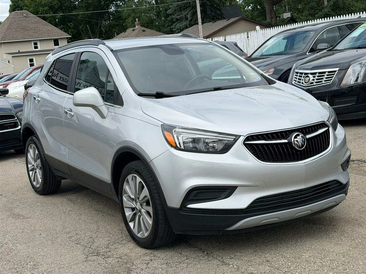 Buick Encore  2020