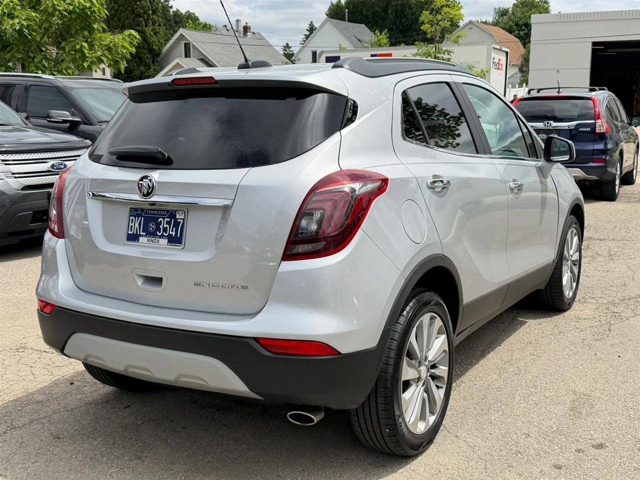Buick Encore  2020