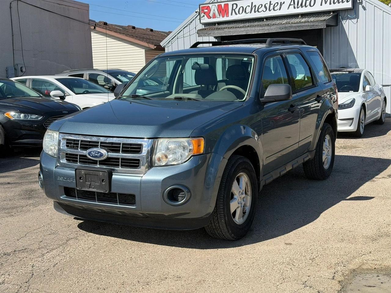 Ford Escape  2010