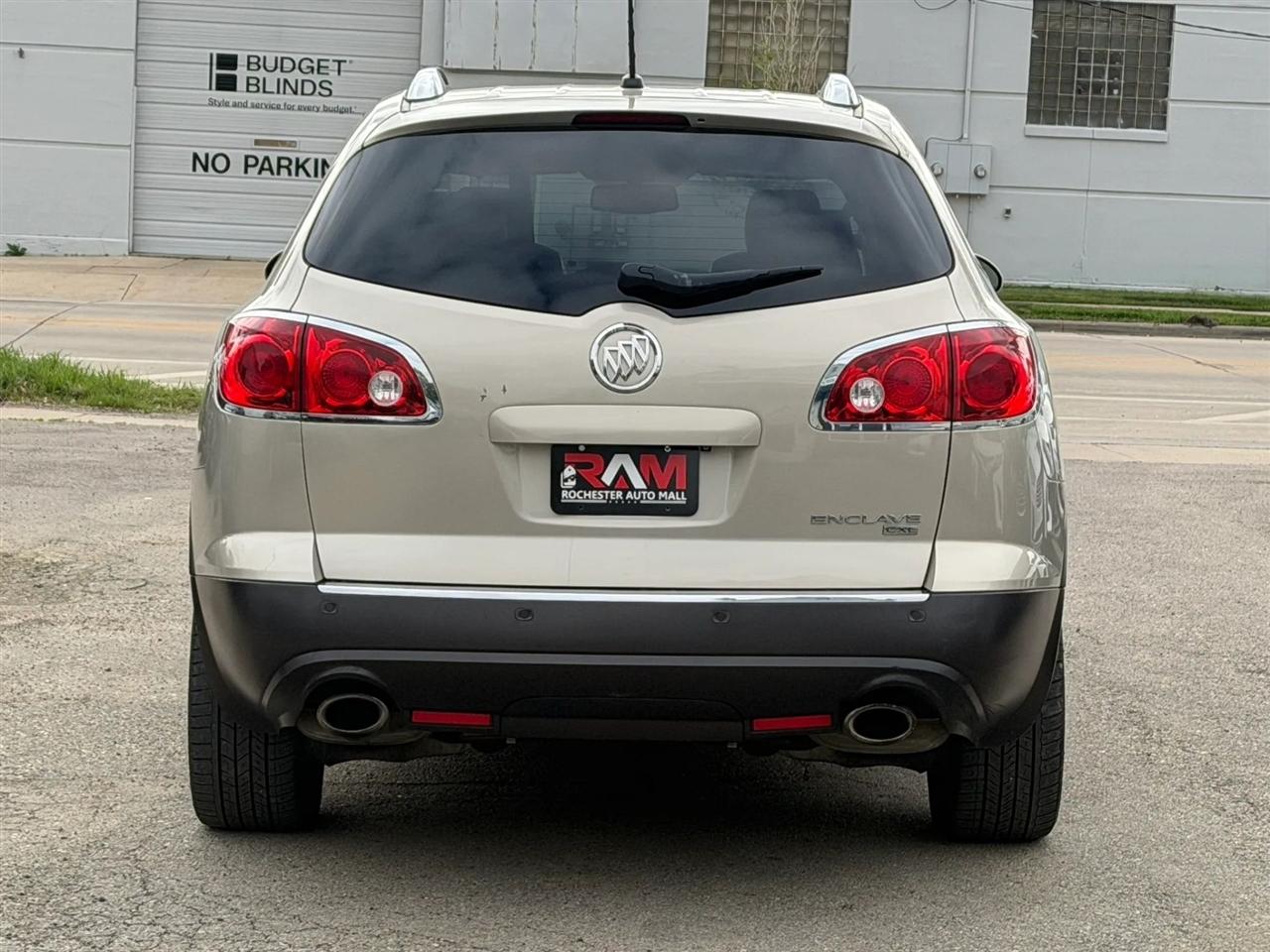 Buick Enclave  2011